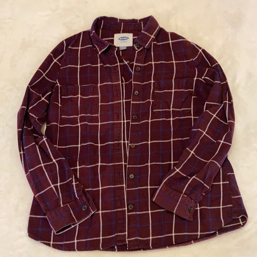 Old navy women’s maroon plaid flannel shirt Size S